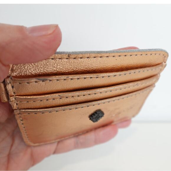 FLASH SALE 🍒 Metallic Brass Leather Card Case Wallet - Picture 7 of 8